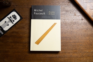 Discipline & Punish cover