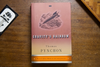 Gravity's Rainbow cover